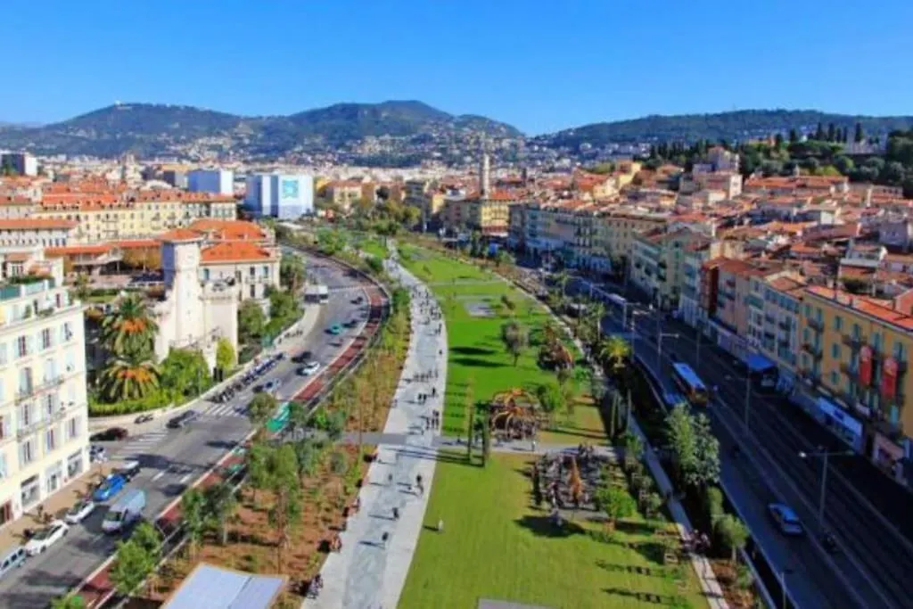 3P Neuf Et Climatise Nice Le Port A 9Mn De La Mer
